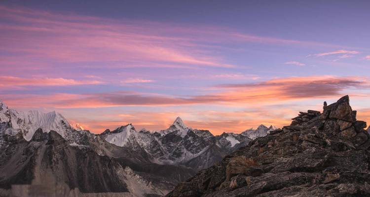 Excursión al campamento base del Everest - Peregrine Treks and Expedition Pvt Ltd 3