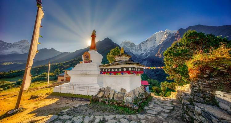 Excursión al campamento base del Everest - Peregrine Treks and Expedition Pvt Ltd 10