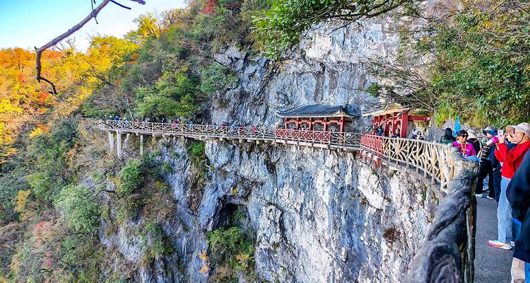 Aventura a medida de 4 días en Zhangjiajie (China), salida diaria - TravelChinaGuide 3