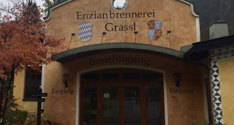 Krampus en Berchtesgaden con Mercados Navideños - All Things Garmisch 8