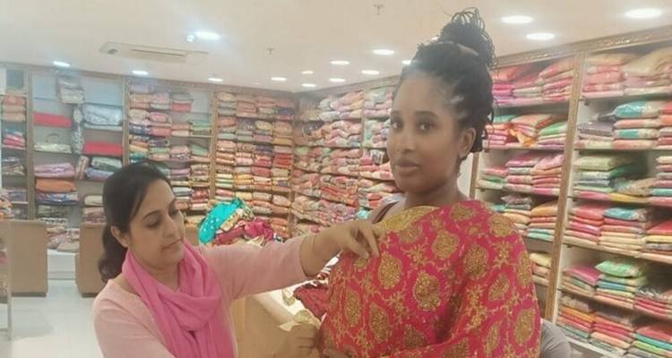 Circuito privado personalizada a Delhi para ir de compras con una asesora - India Arrivals Tours 3