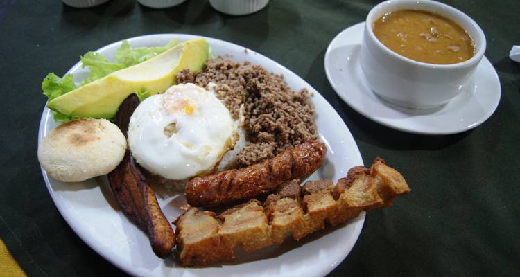 8 Días Colombia al Descubierto: Un viaje gastronómico a través de sabores y sueños - Responsible Travel South America 10