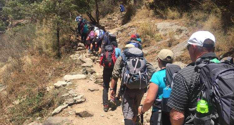 Trek luxueux au camp de base de l'Everest avec héliportage - Himalayan Social Journey 4