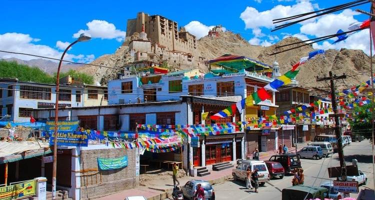 Scintillating Ladakh Experience - GeTS Holidays 4