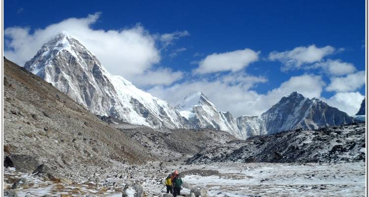 Trek du camp de base de l'Everest et retour en hélicoptère - Peregrine Treks and Expedition Pvt Ltd 8