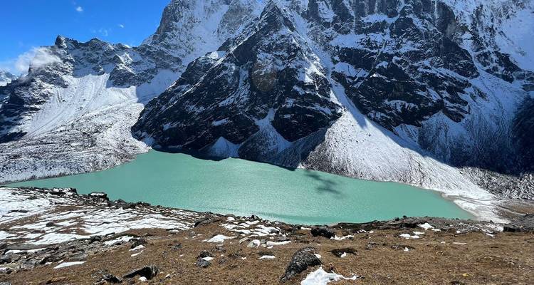 Excursión de lujo al campamento base del Everest - Swotah Travel and Adventure 1