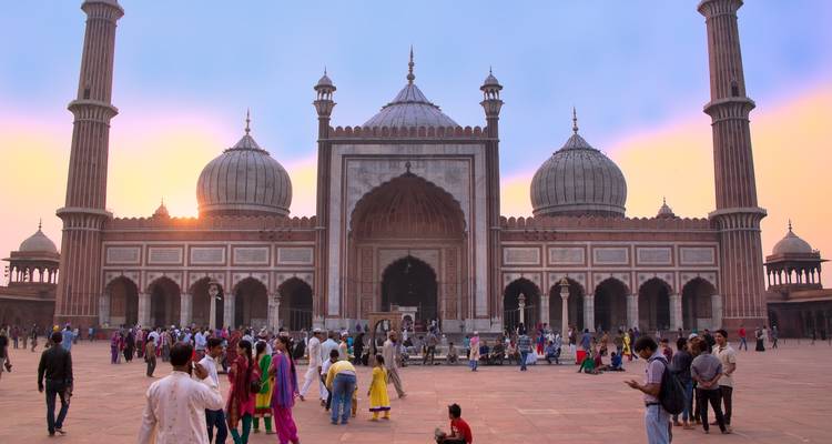 7 Days Golden Triangle Tour with 5 Star Hotels - Turban Adventures 6