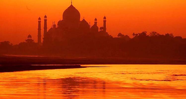 4 Days Private Luxury Golden Triangle Tour from Delhi - Raj Tour & Travel 9