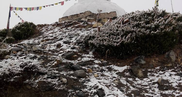 Excursionismo en campamento base del Everest - Nepal Hiking Adventure Company Pvt. Ltd 6