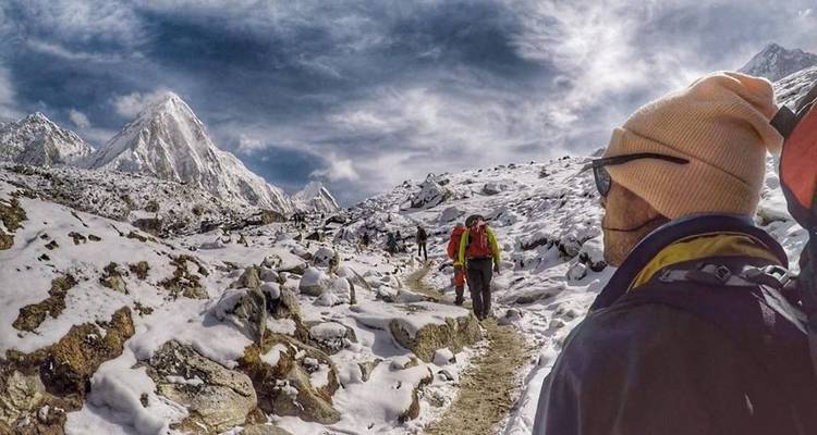 Trekking au camp de base de l'Everest - 13 jours | Trekking au Népal - Scenic Nepal Treks & Expedition Pvt. Ltd 3