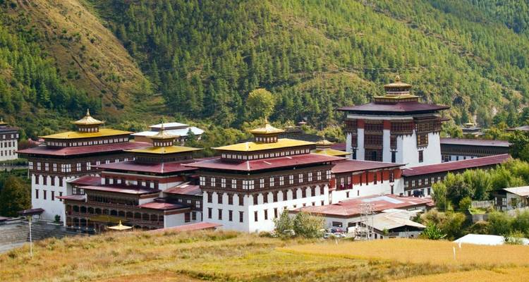 Bhutan Package Tour 6 Days - Himalayan Adventure Treks & Tours 8