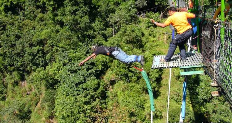 Puenting en Nepal - Himalayan Adventure Treks & Tours 4