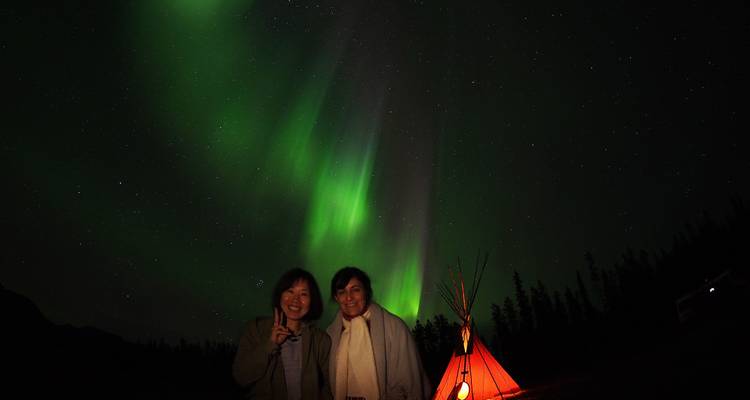 Observation des aurores au meilleur rapport qualité- prix | Faune et sources chaudes - Arctic Range Adventure 2