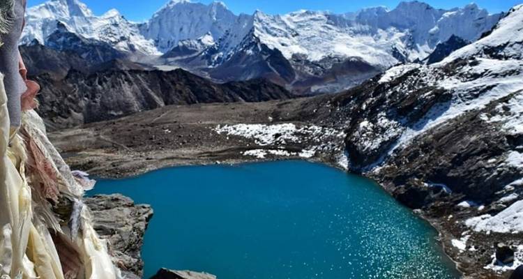 Travesía por el Paso de Chola del Everest -17 Días - Himalayan Adventure Treks & Tours 1
