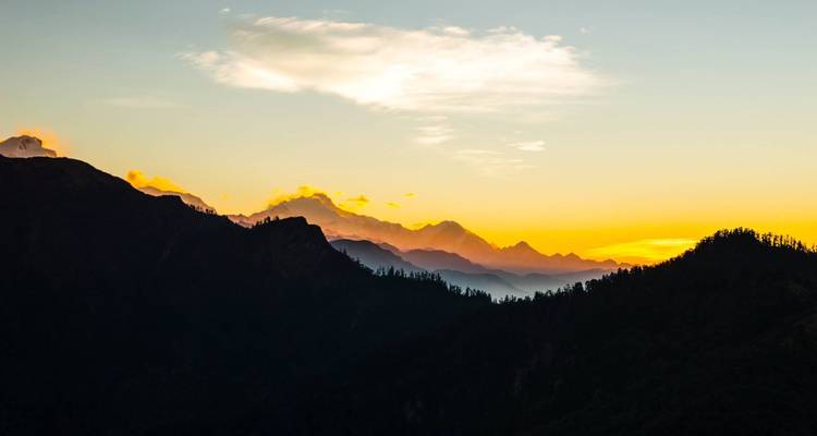 Trek à Ghorepani Poon Hill pour 2025/2026 - Himalaya Heart Treks & Expedition[P] Ltd  2