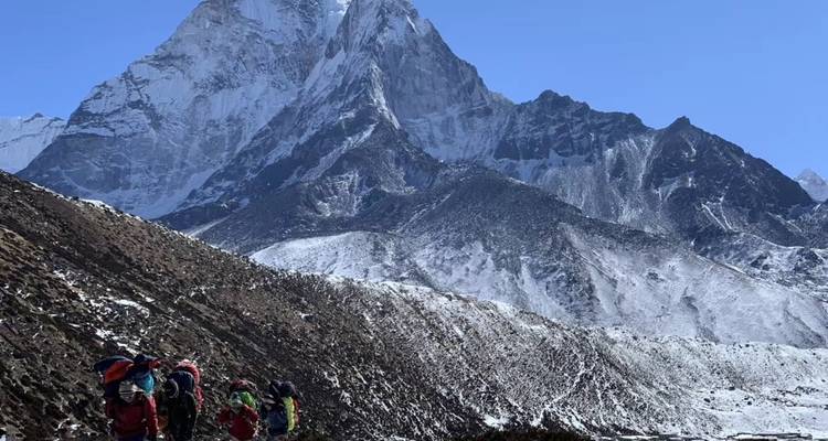Ascensión al Pico Lobuche - 19 Días - Himalayan Adventure Treks & Tours 6