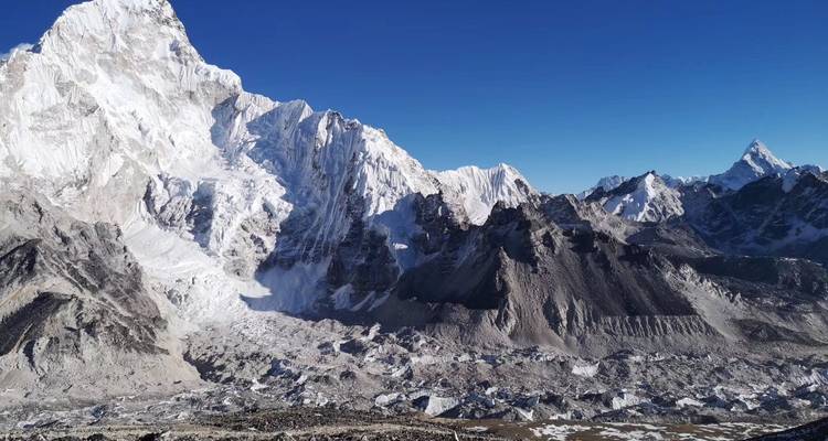 Ascensión al Pico Lobuche - 19 Días - Himalayan Adventure Treks & Tours 8