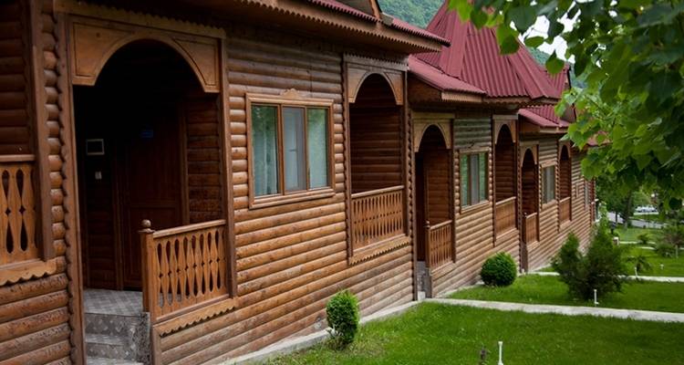 Circuito privado de 4 días por la ciudad histórica de Bakú y Sheki - Azerbaijan Guide 6