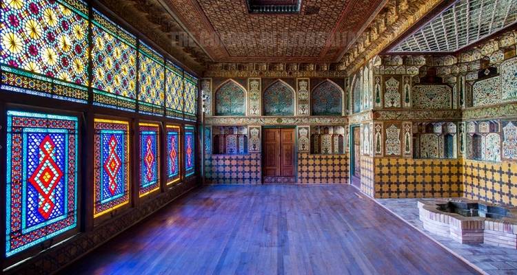 Circuito privado de 4 días por la ciudad histórica de Bakú y Sheki - Azerbaijan Guide 2