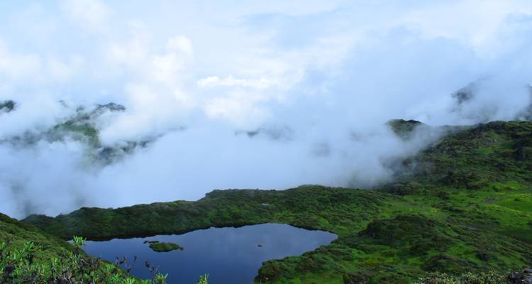 Bhutan Thousand Lakes Trek - World Tour Plan 1