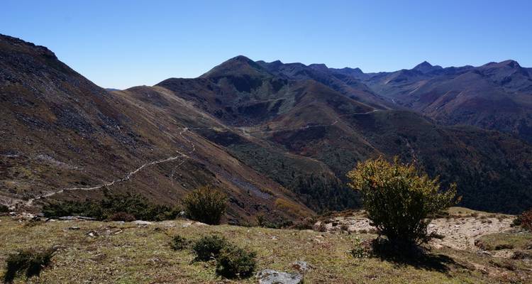 Bhutan Thousand Lakes Trek - World Tour Plan 4