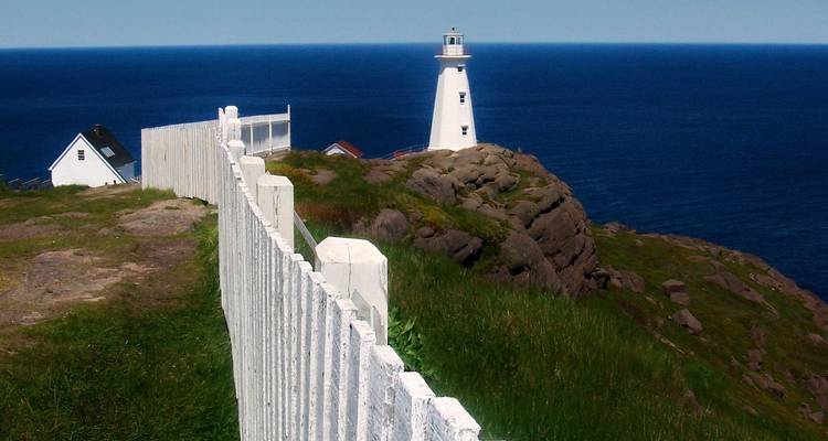 Newfoundland & Labrador - Globus 7