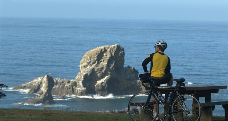 Oregon Coast to Crater Lake Bike Tour - Bicycle Adventures 1