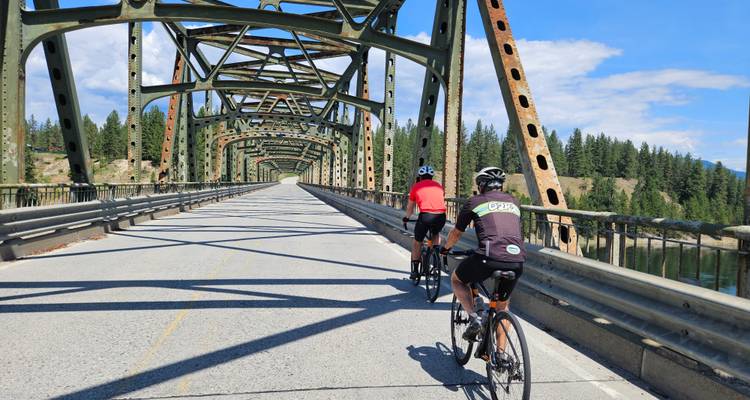 Selkirk & Kootenay Bike Tour - Bicycle Adventures 4