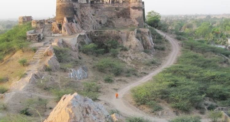 Camp de bien-être de 10 jours au Rajasthan : Yoga, méditation, massages ayurvédiques - IHCT Heritage & Adventure  Tours 9