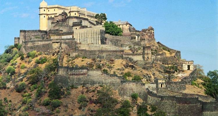 Circuito de 10 días a los colores de la India: patrimonio, comida cocinada a fuego lento, masajes ayurvédicos, música y danzas folclóricas - IHCT Heritage & Adventure  Tours 8