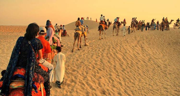 El famoso viaje de 5 días por el triángulo de oro de la India - Edshil Tours  2