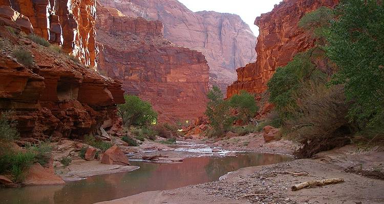 Slot Canyons Traverse - Wildland Trekking 6