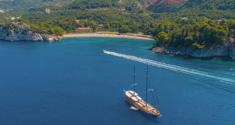 Location de bateaux privés au Monténégro - Sailing Adriatic 1