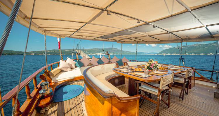 Location de bateaux privés au Monténégro - Sailing Adriatic 6