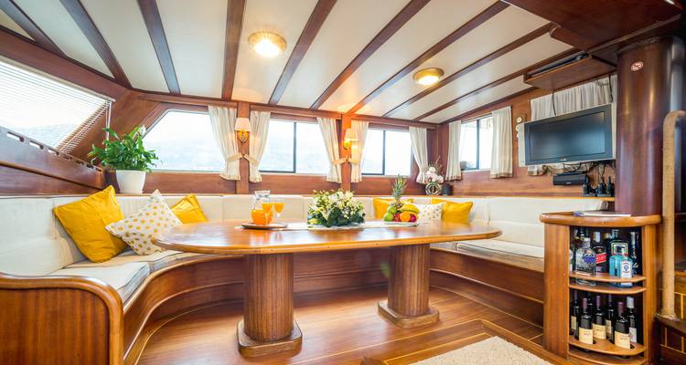 Location de bateaux privés au Monténégro - Sailing Adriatic 8