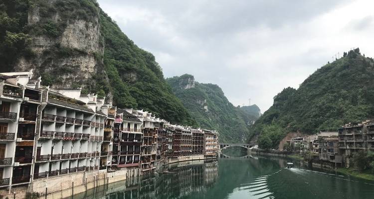 Explora Guizhou 9D: Guiyang, Anshun, Libo, Zhaoxing, Zhenyuan, monte Fanjing, Kaili - Silk Road Trips 4
