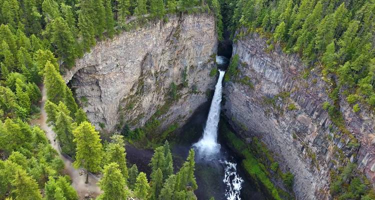 4-Day Canadian Rockies Summer Explorer Tour - West Trek Tours Inc. 10