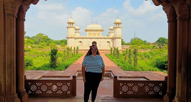 Circuito privado al Taj Mahal y Agra en tren exprés desde Delhi - todo incluido - Raj Tour & Travel 8