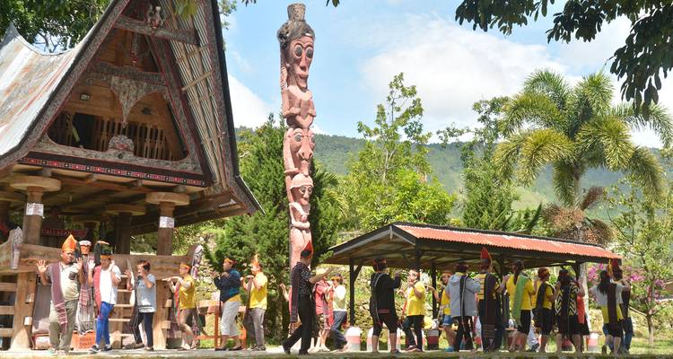 Sumatra Adventure (8 destinations) - Intrepid Travel 6
