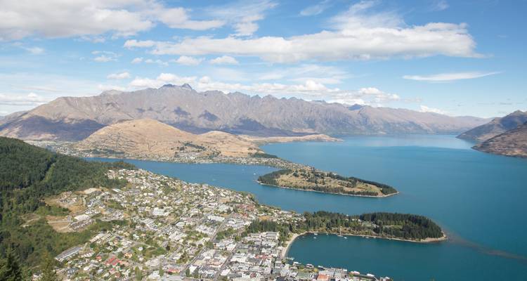 Journeys: Discover New Zealand National Geographic Journeys - National Geographic Journeys with G Adventures 7