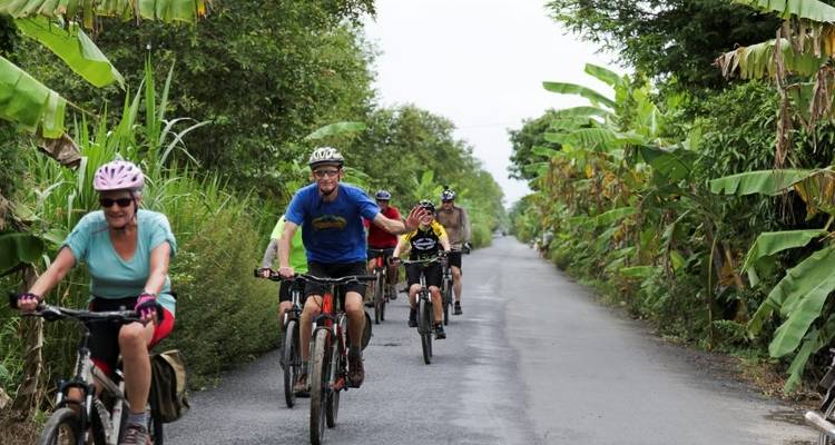 De Saigon à Hanoi en vélo - Explore! 1