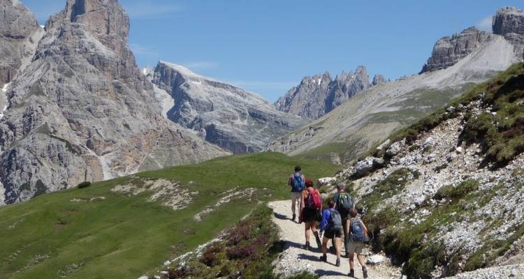 Hiking in the Dolomites - Explore! 10