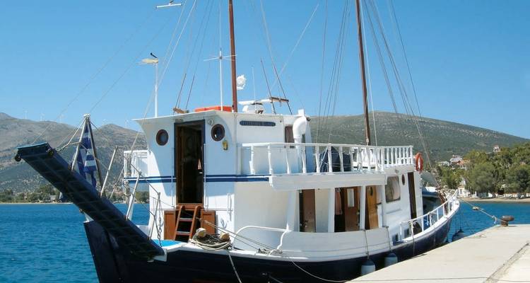 Croisière familiale sur la côte grecque - Explore! 2