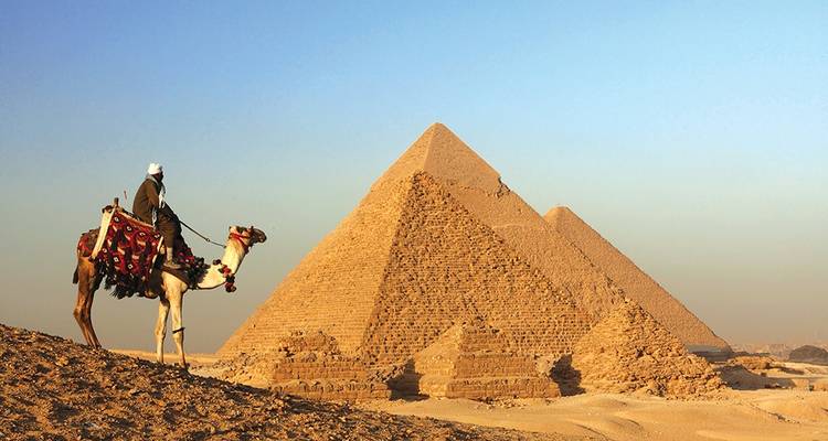 Famille Sphinx égyptien, pyramides et fleuve Nil - Explore! 10