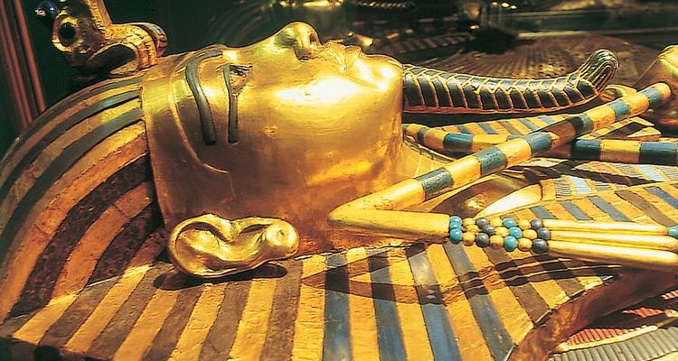 Family Egyptian Sphinx, Pyramids and Nile River - Explore! 9