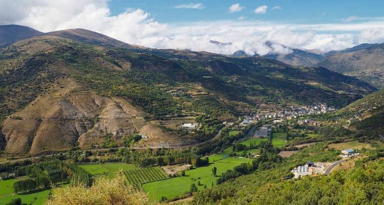 Aventure familiale multi- activités dans les Pyrénées - Explore! 1