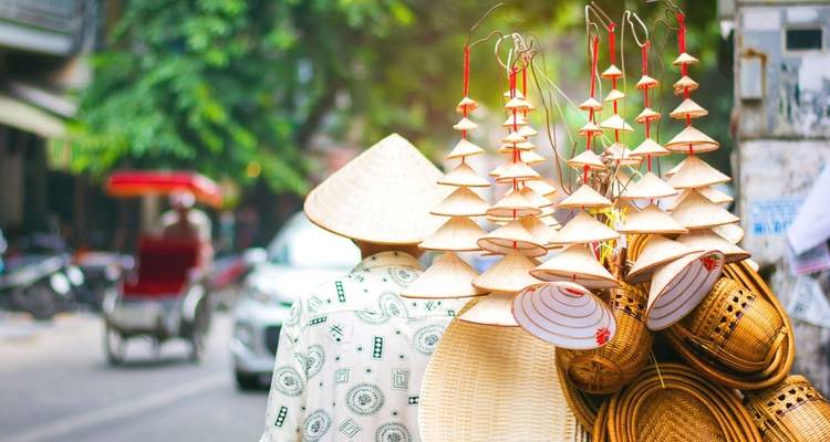 Family Vietnam In Depth - Explore! 7