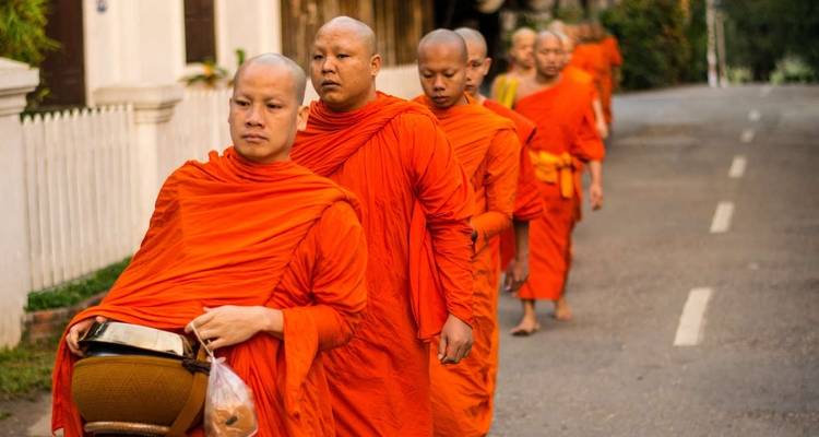 L'esprit du Laos et du Cambodge - Explore! 1