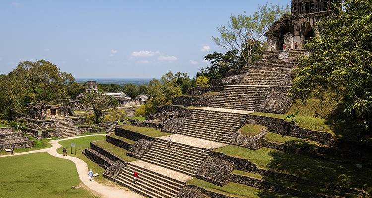 Contrasts of Mexico - Explore! 10