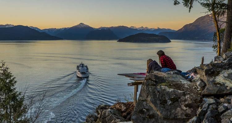 Canadian Rockies and Pacific Coast (Calgary To Vancouver) - Explore! 8